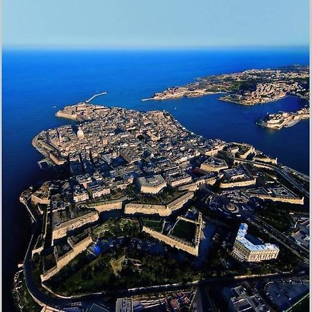 Valletta Art House - Retro Bordello Екстер'єр фото